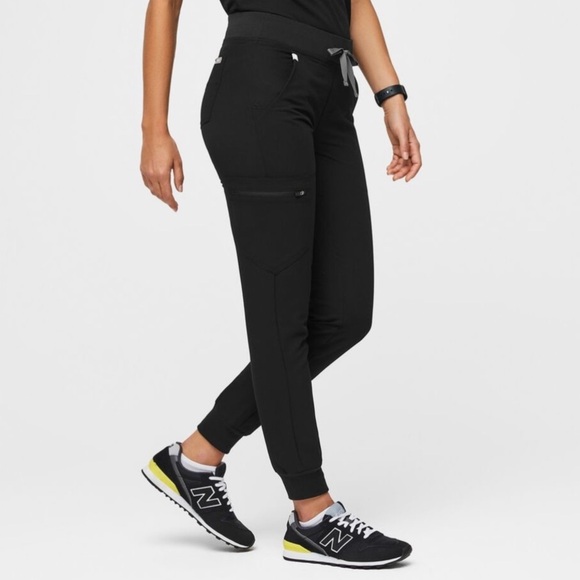 FIGS Zamora Jogger Scrub Pants Black Small - Picture 1 of 7